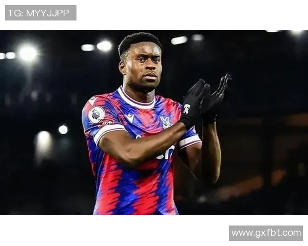 4球4助攻！24岁爱尔兰带刀后卫横空出世，主帅不放人，3大豪门疯抢