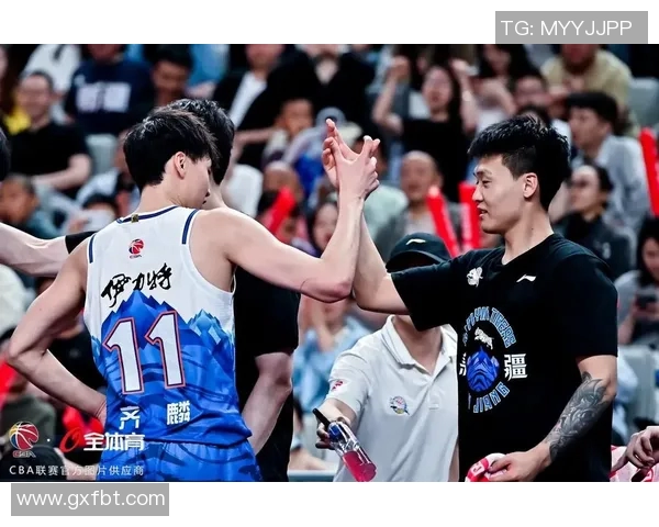 CBA新疆队对阵深圳队精彩直播回顾与赛后分析